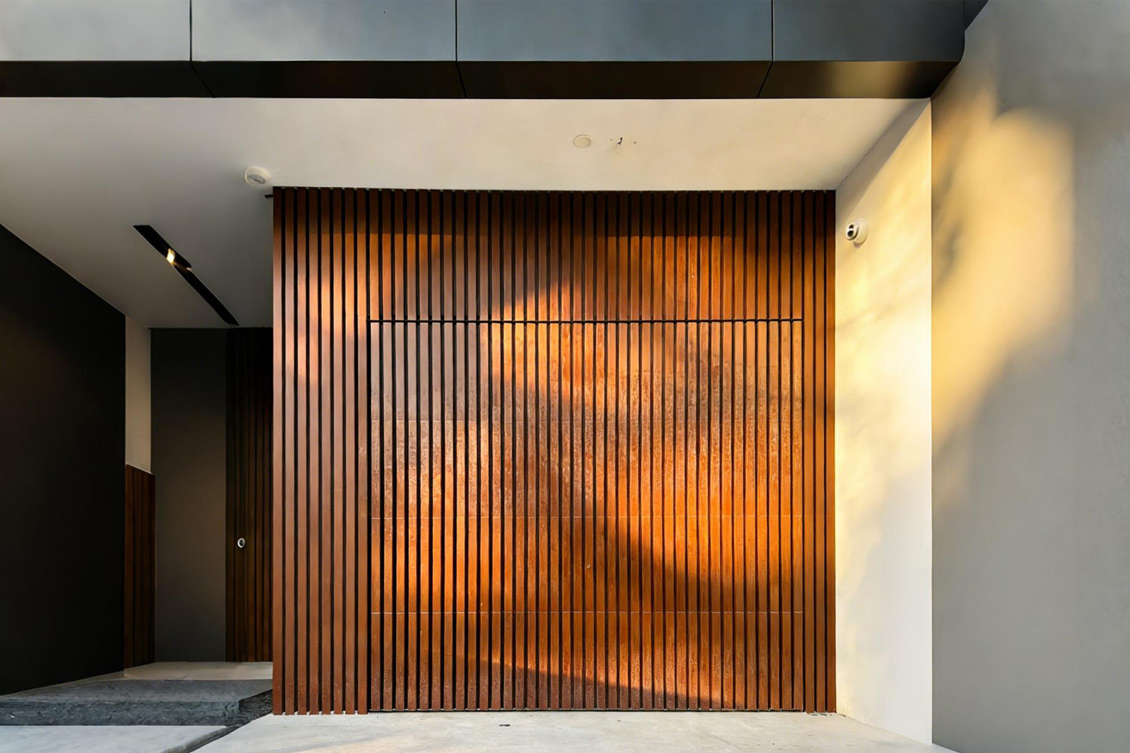 Brown matte wood grain color