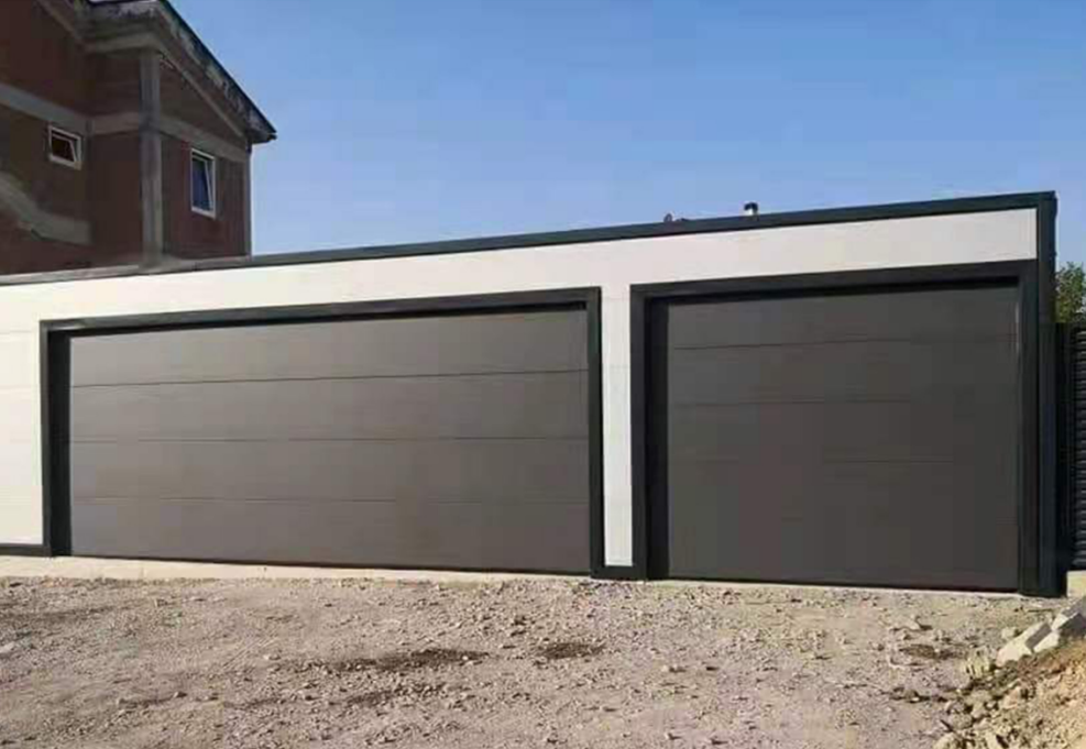 Flat aluminum plate flip-up