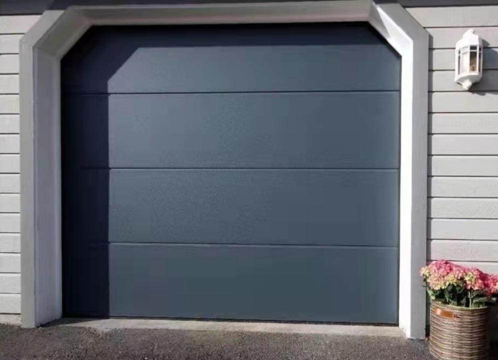 Flat aluminum plate flip-up